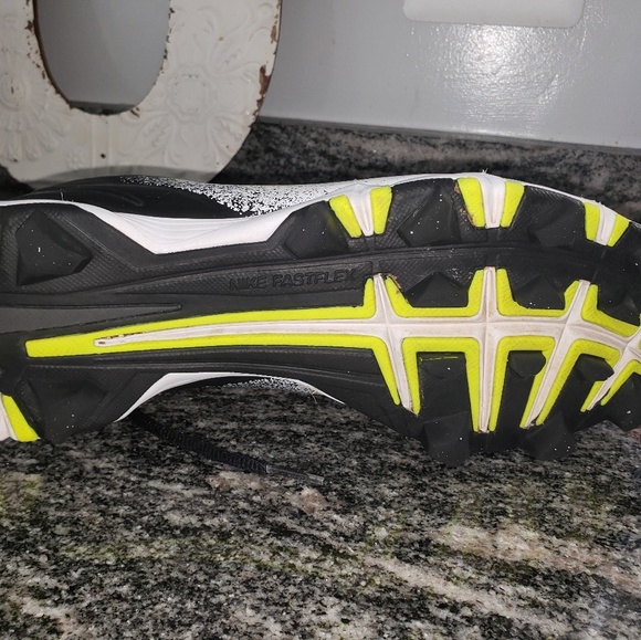 Nike Vapor Baseball Cleats - Picture 4 of 5